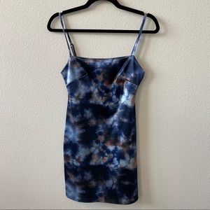URBAN OUTFITTERS Mini slip dress